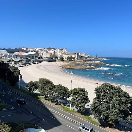 Primera Linea De Playa De Riazor Ла Коруня Екстериор снимка