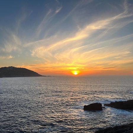 Primera Linea De Playa De Riazor Ла Коруня Екстериор снимка